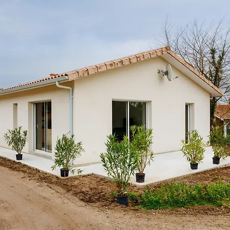 Maison De Chez Marie Jo 3*